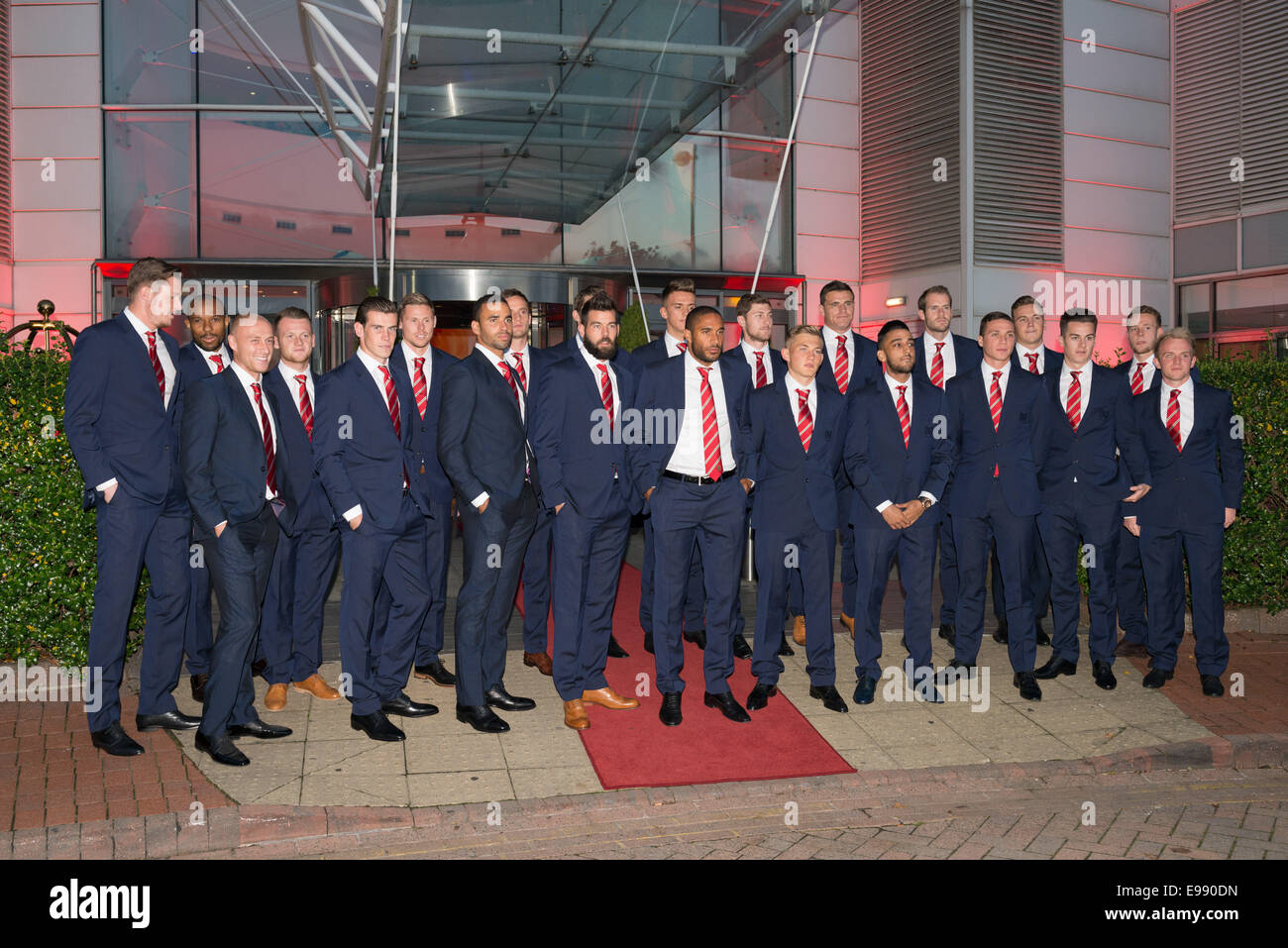 Football Association of Wales Preisabendessen 2014, St. David Hotel, Cardiff. Walisische Mannschaft. Stockfoto