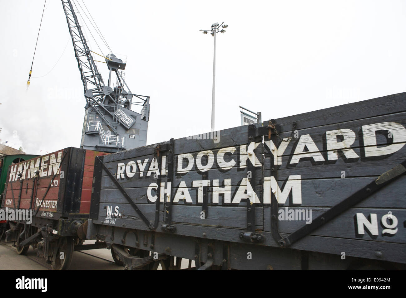 Die Historic Dockyard, Chatham, Kent, England, UK. Schienenfahrzeugen. Stockfoto