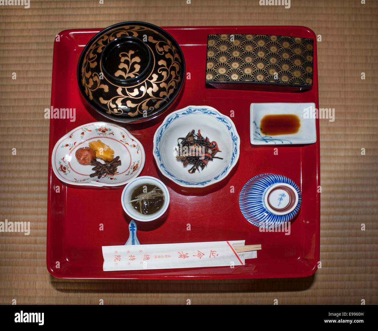 Miso-Suppe serviert, japanische Mahlzeit, Japan. Stockfoto