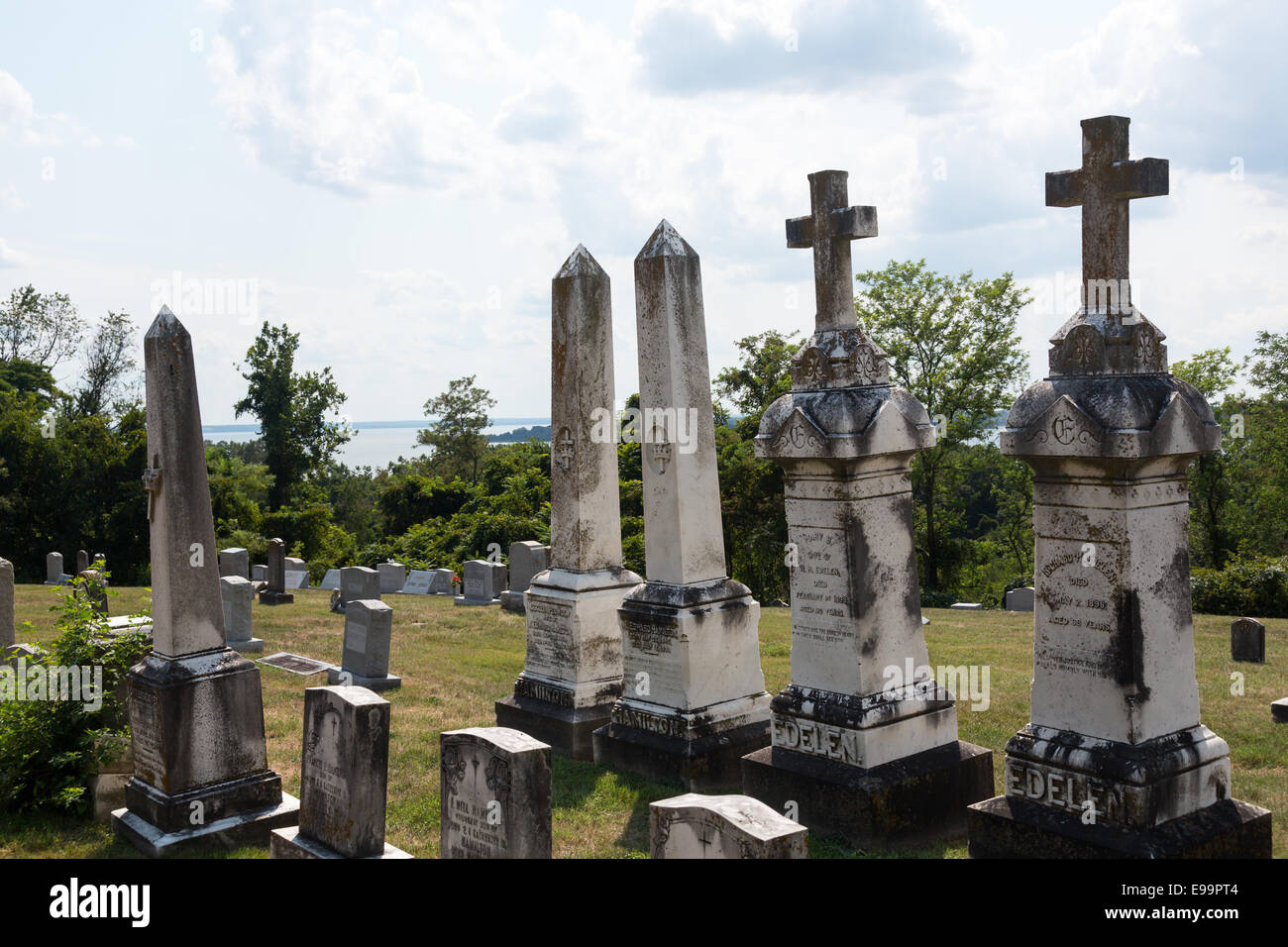 Gräber in St. Ignatius Kirche Maryland Stockfoto