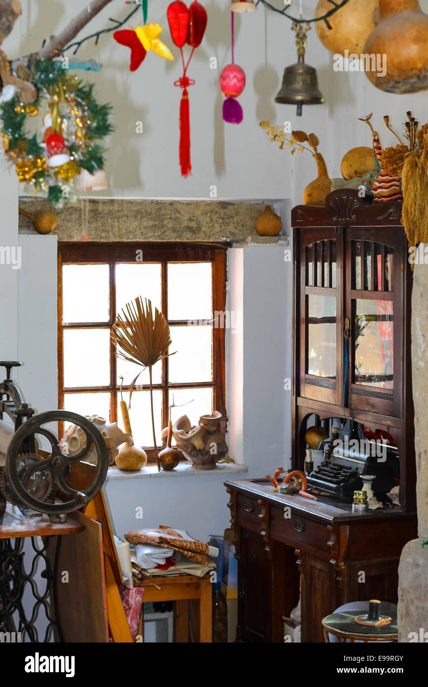 Innere des ländlichen ukrainische Volkskunst workshop Stockfoto