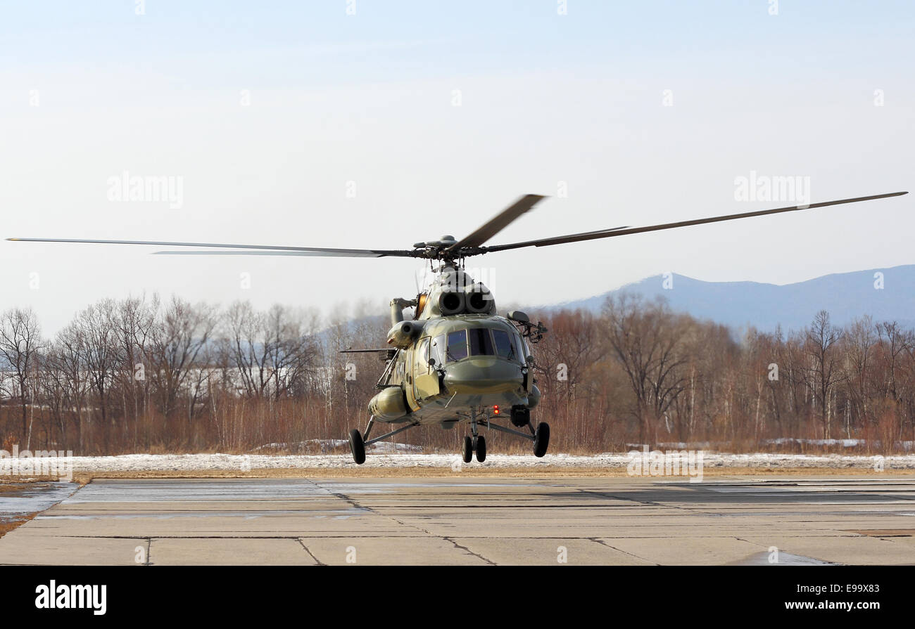 Russische Armee Mi-8 Hubschrauber Stockfoto