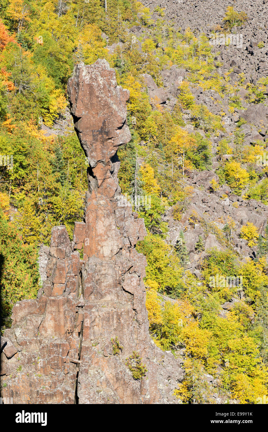 Der Leiter der Omett oder Indian Head rock Ouimet Canyon Provincial Park, Dorion, Ontario, Kanada. Stockfoto