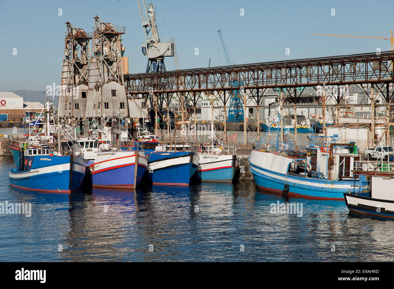 Angelboote/Fischerboote, Victoria & Alfred Waterfront, Cape Town, Western Cape, Südafrika Stockfoto