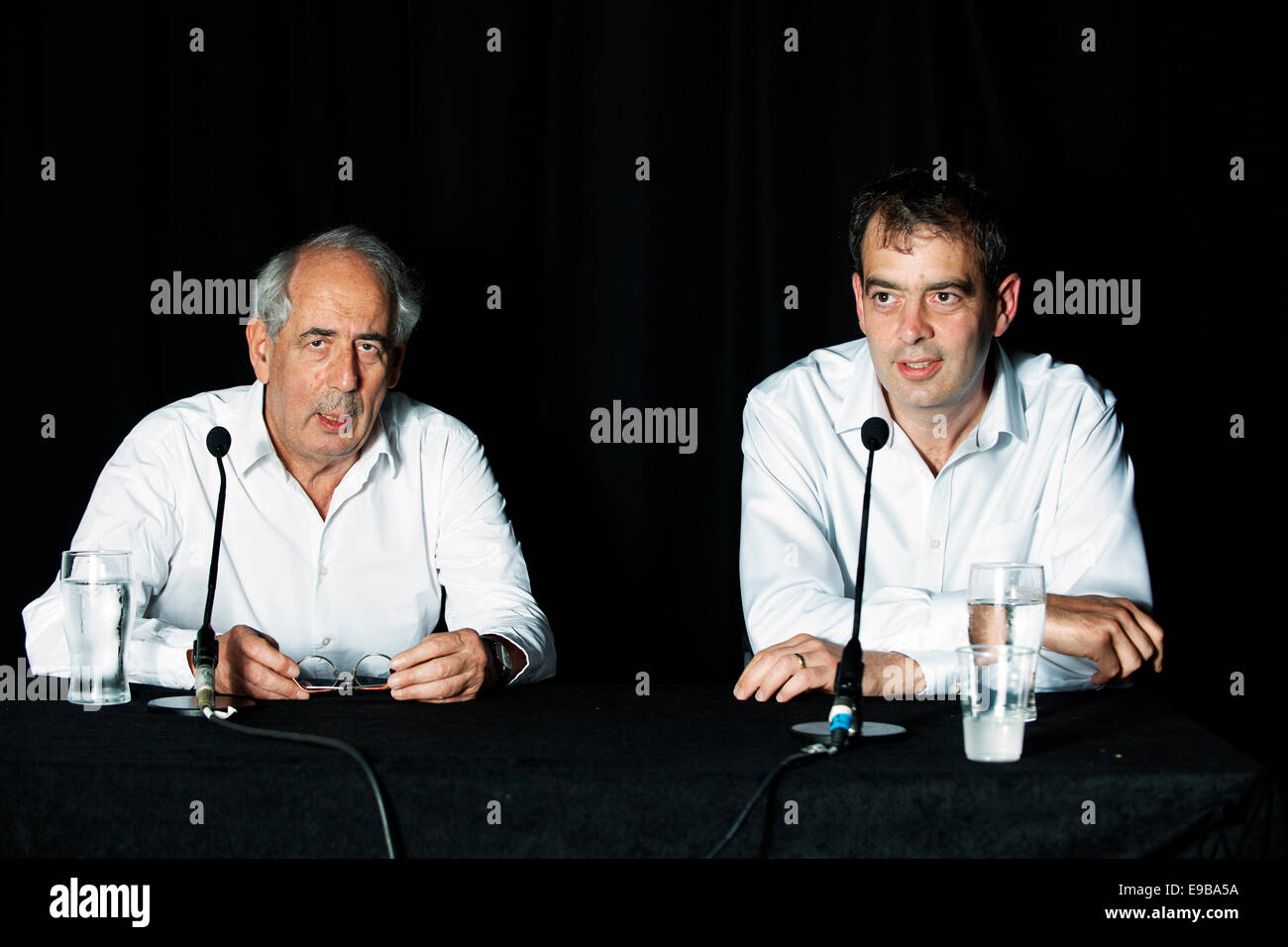 DAVID RUNCIMAN Gespräche zu TOM BOWER Bower Buch "Branson: der Mann hinter der Maske" Soho literarische Festivals 2014 Stockfoto