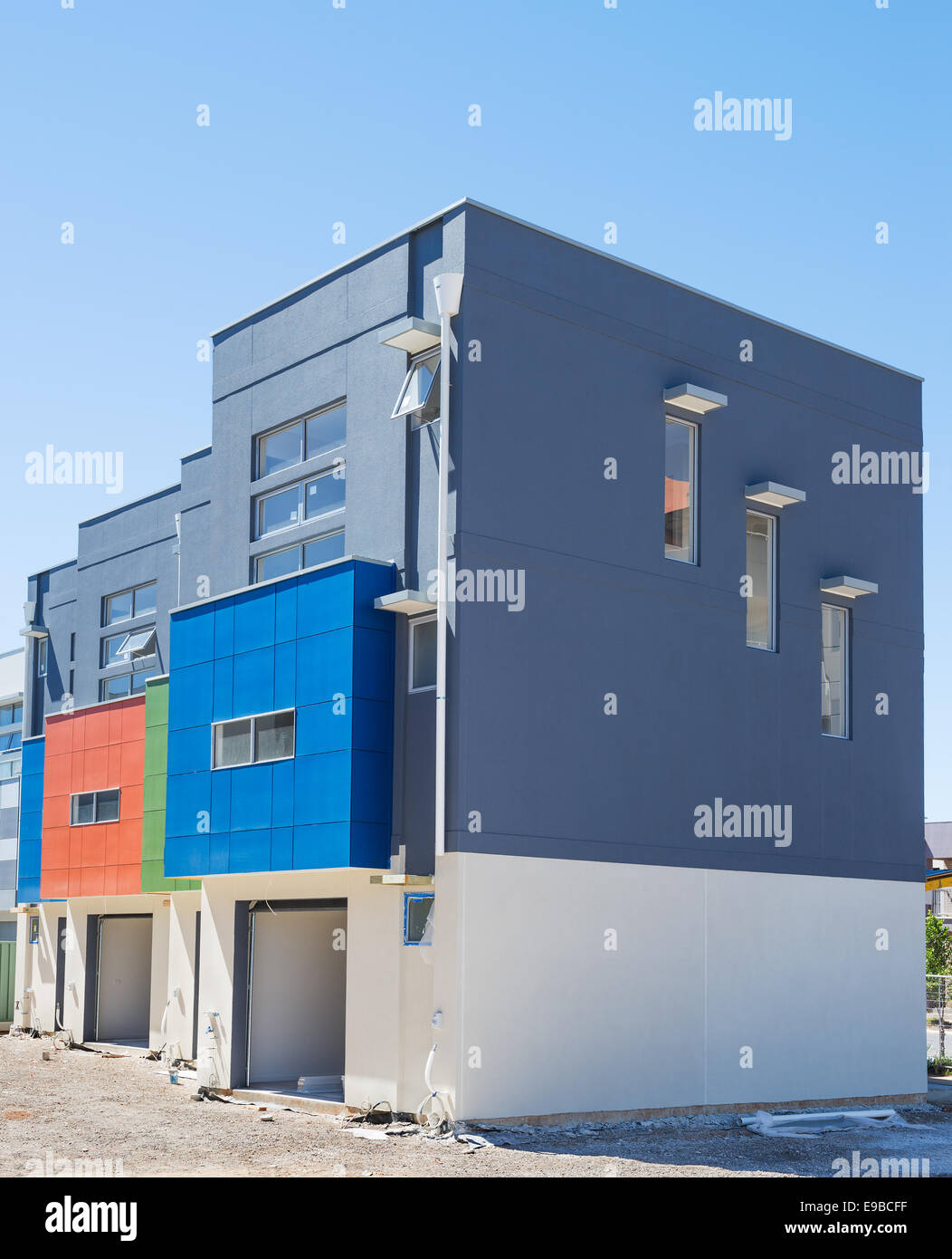 Fragment der neuen Vorstadt Stadthaus im Bau befindlichen Stockfoto