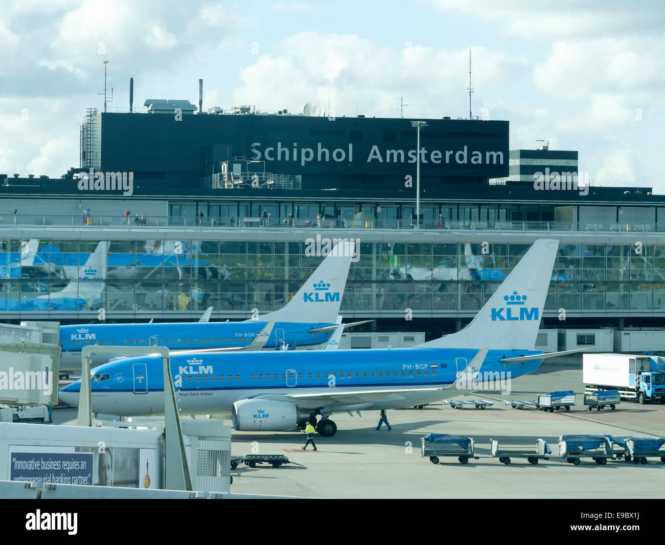 Schiphol Flughafen, Amsterdam, Niederlande. Es gibt 163 Destinationen von KLM Stockfoto