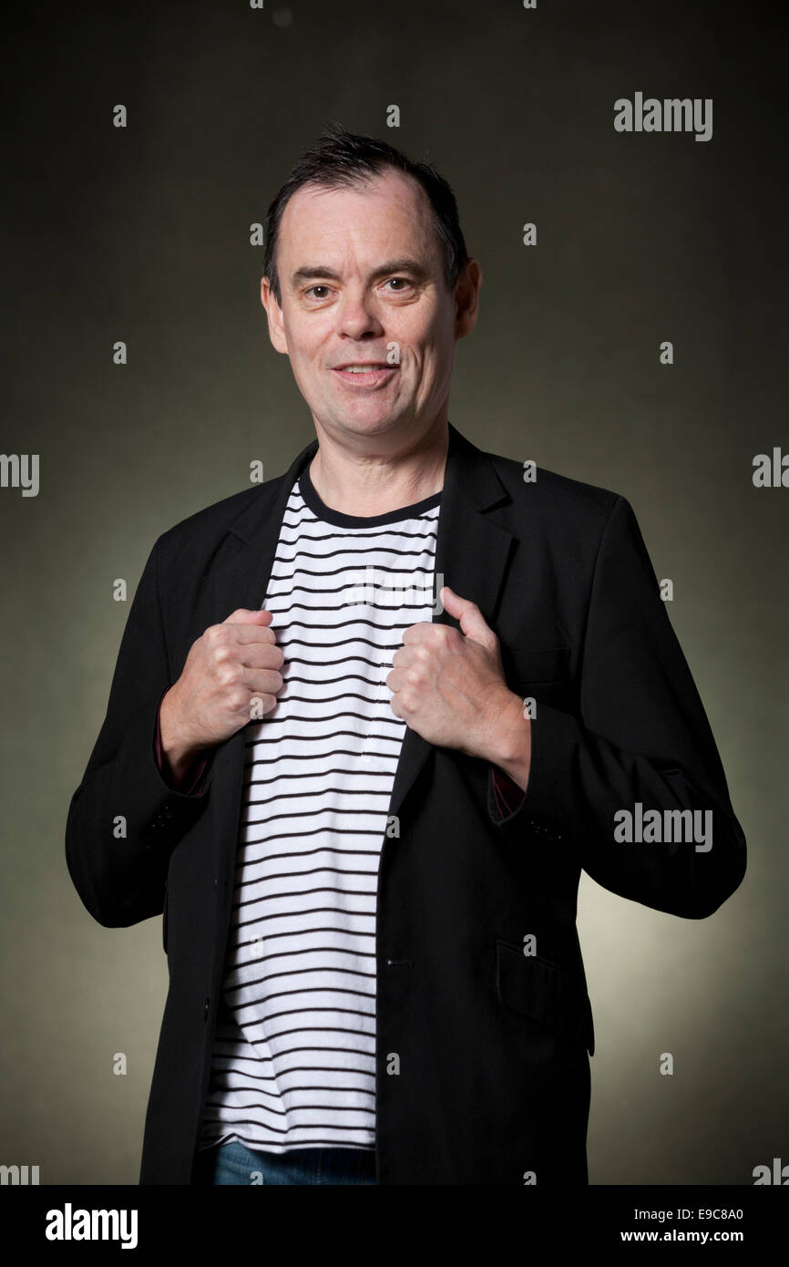 Kevin Eldon, britischer Schauspieler, Komiker und Autor, auf dem Edinburgh International Book Festival 2014. Stockfoto