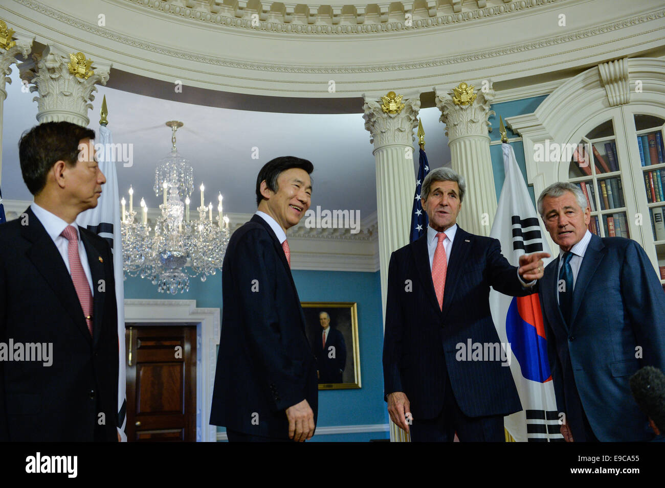 Republik korea minister der nationalen verteidigung Fotos und