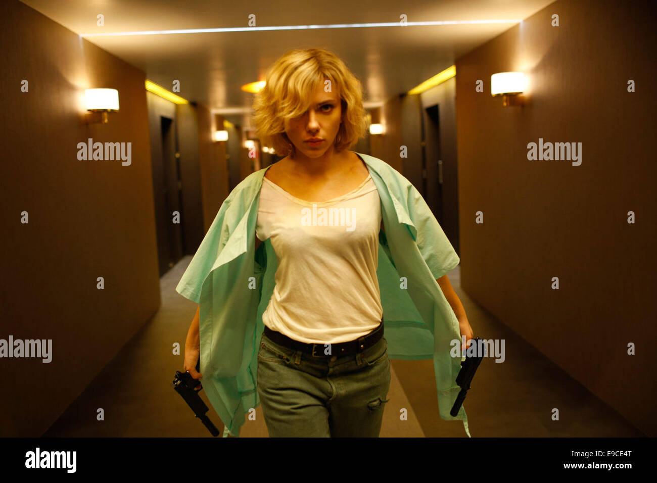 LUCY (2014) SCARLETT JOHANSSON LUC BESSON (DIR) Stockfoto