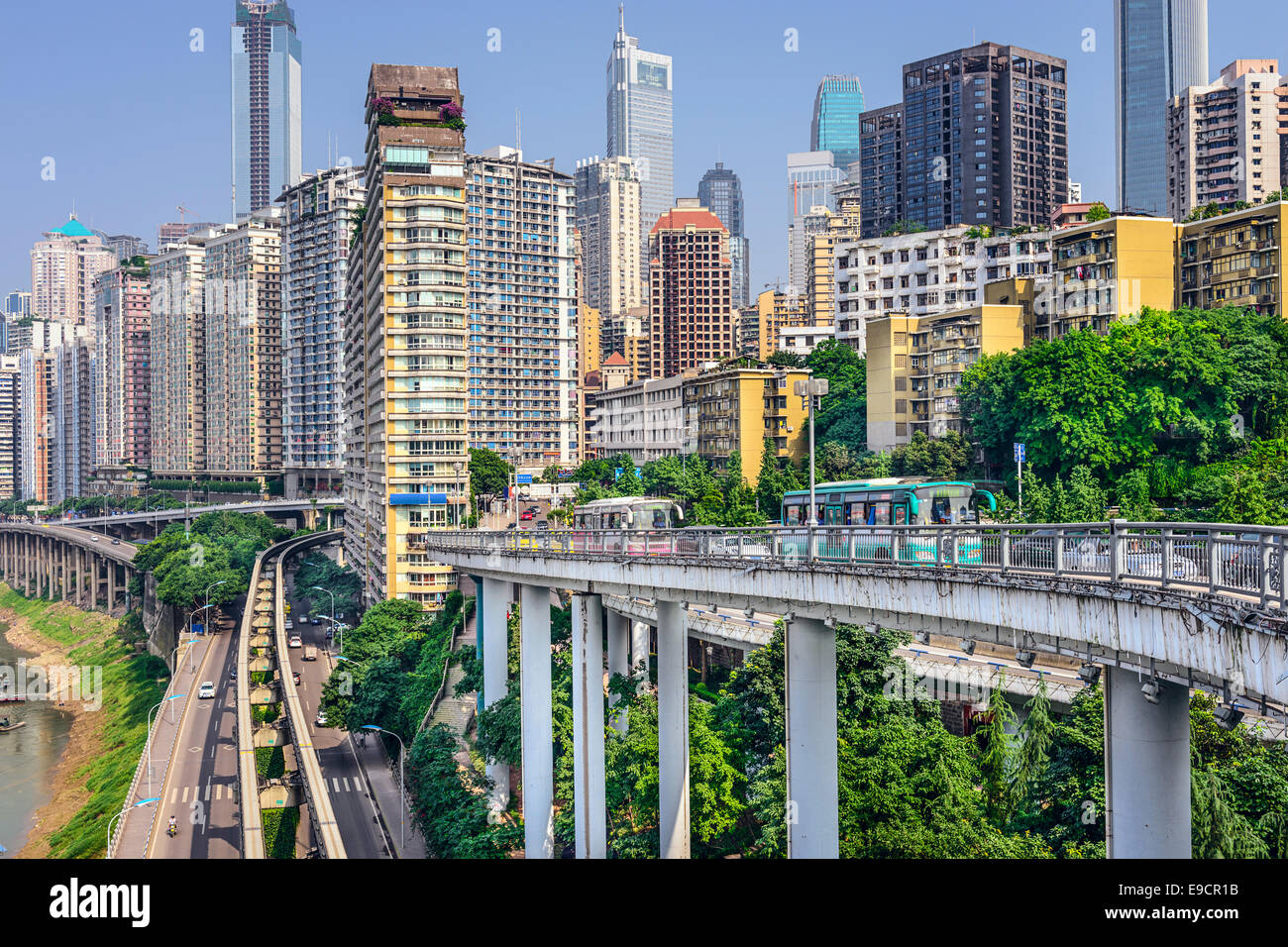 Chongqing, China Financial District Stadtbild in den Tag. Stockfoto