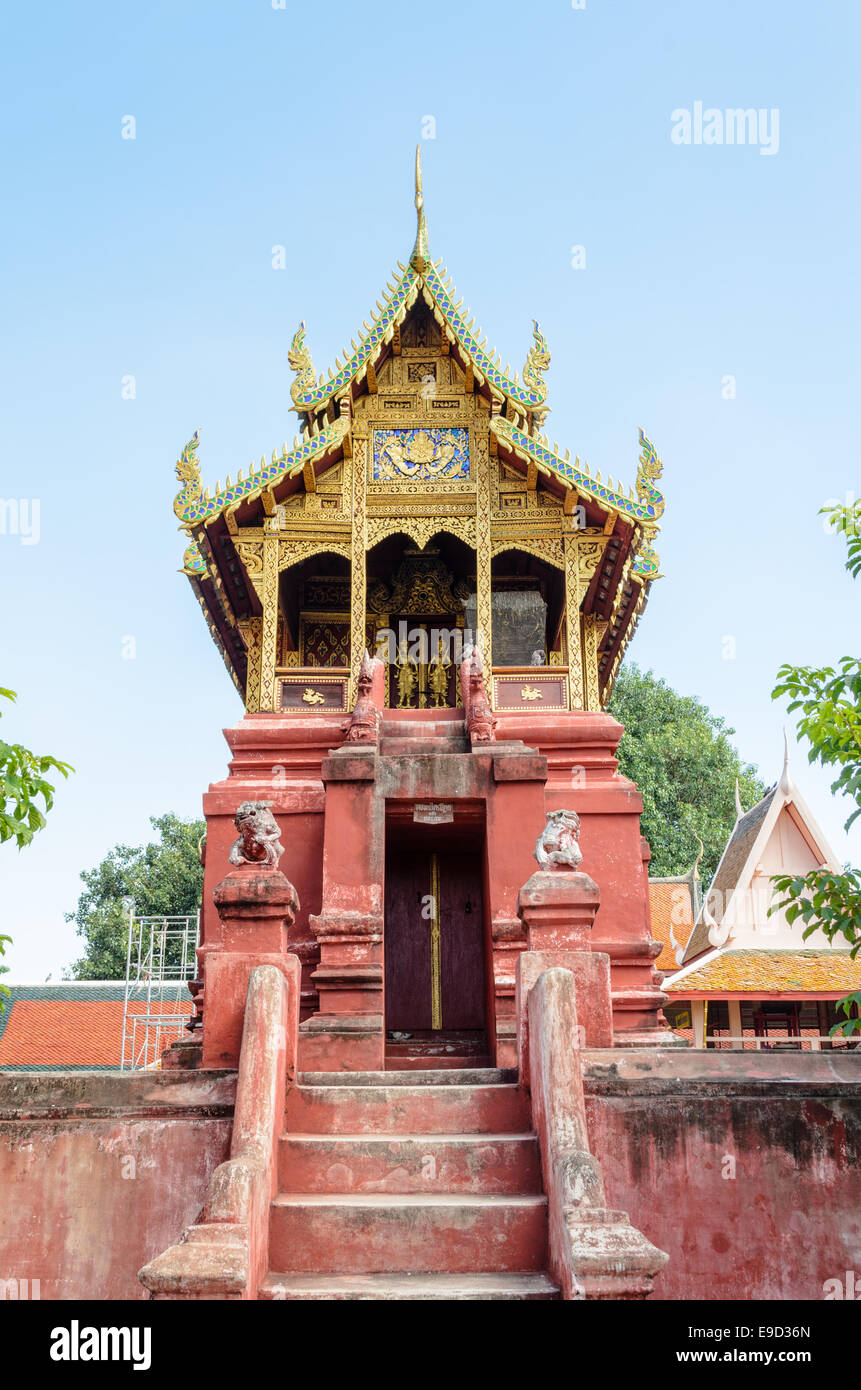 Archiv-Tripitaka im Wat Phra, dass Hariphunchai Tempel in Lamphun Provinz von Thailand Stockfoto