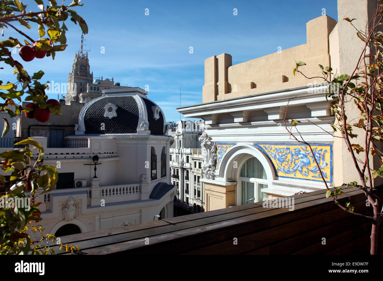 Blick vom Dachgarten des Hotel Letras in Madrid. Stockfoto