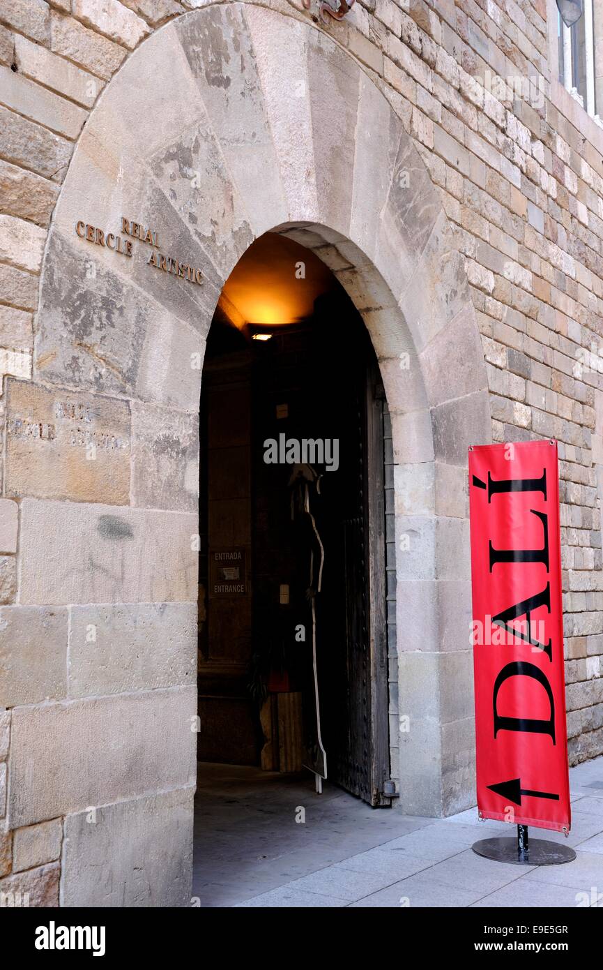 Vergessen Sie die langen Warteschlangen, das am besten gehütete Geheimnis in Barcelona ist das Dali Museum. Die Dali-Sammlung haben mehr als 700 arbeitet und eine Stockfoto