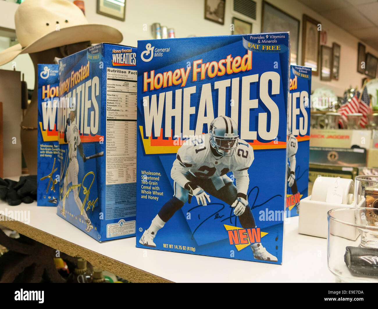 General Mills Honig Frosted Wheaties Cornflakes-packung in St. Joe Antiquitäten Mall in Rapid City, die Black Hills, South Dakota, USA Stockfoto