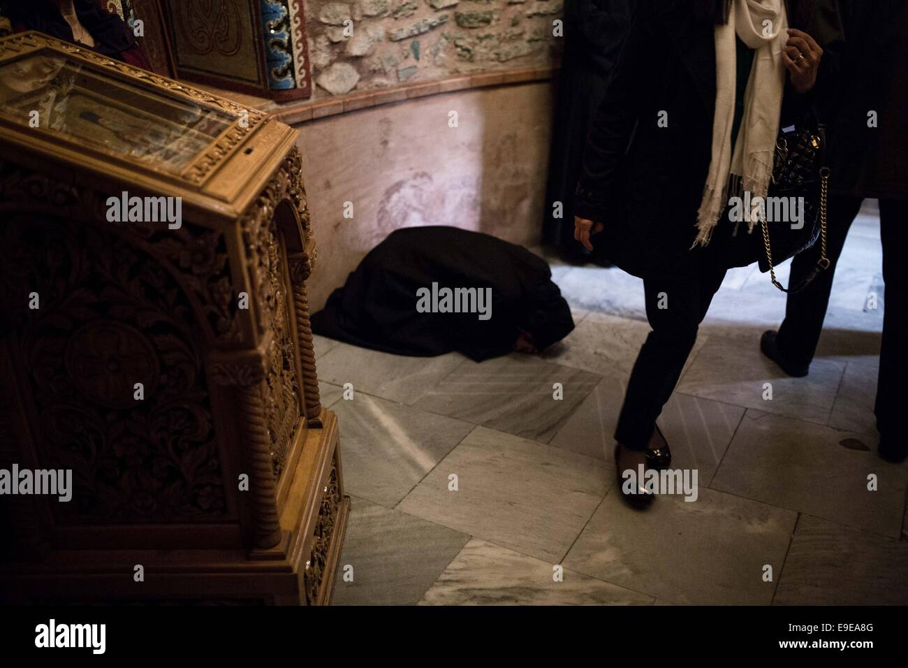 Thessaloniki, Griechenland. 26. Oktober 2014. Verherrlichung Zeremonie in der Kirche Saint Demetrius der Patron Saint of Thessaloniki, Griechenland am 26. Oktober 2014. Bildnachweis: Konstantinos Tsakalidis/Alamy Live-Nachrichten Stockfoto