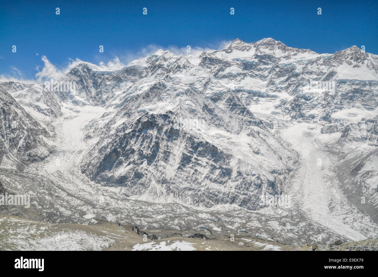 Malerische Aussicht auf Berge Kangchenjunga in Nepal Stockfoto