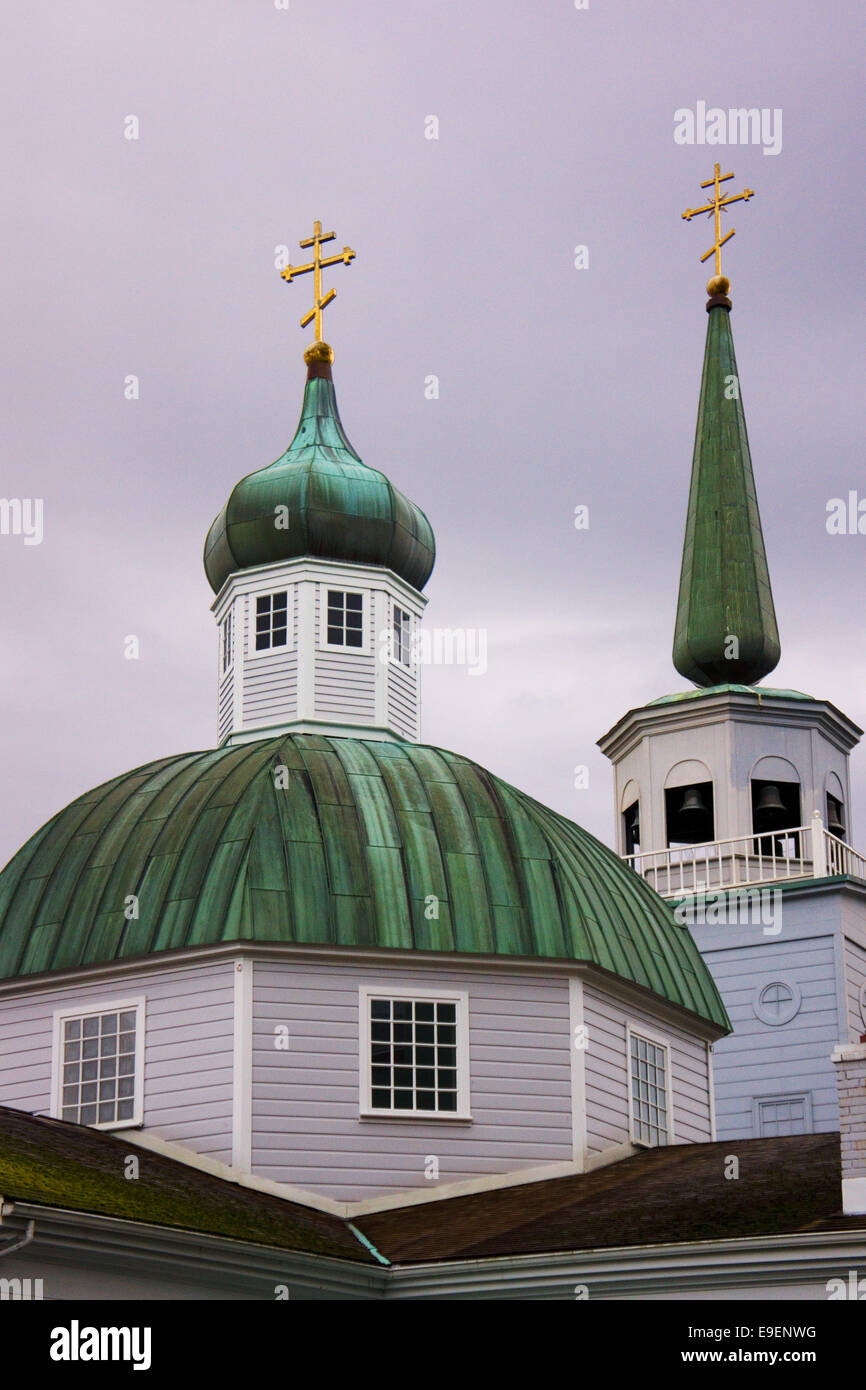 Zwiebelförmigen Kuppeln der St. Michaels Cathedral, Sitka, Alaska, USA Stockfoto