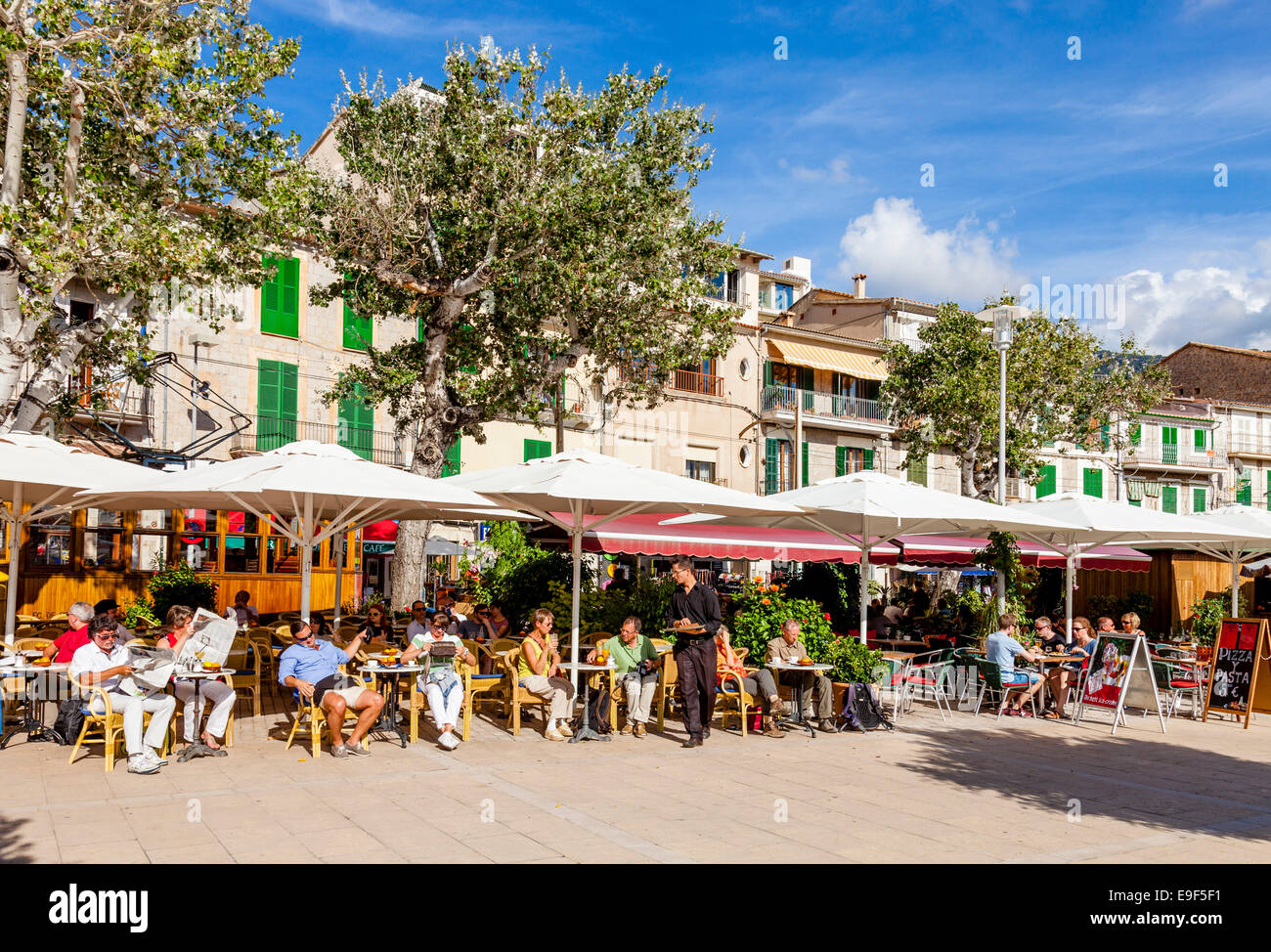 Cafe/Restaurant, Port de Soller, Mallorca - Spanien Stockfoto