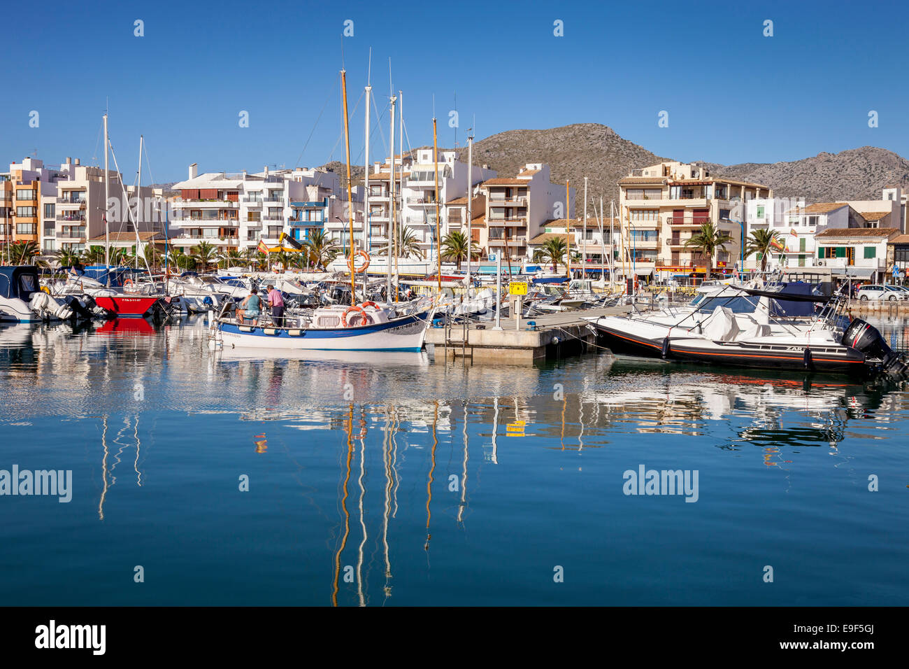Der Hafen, Puerto de Pollensa, Mallorca - Spanien Stockfoto