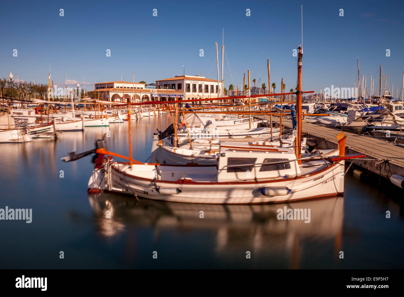 Der Hafen, Puerto de Pollensa, Mallorca - Spanien Stockfoto