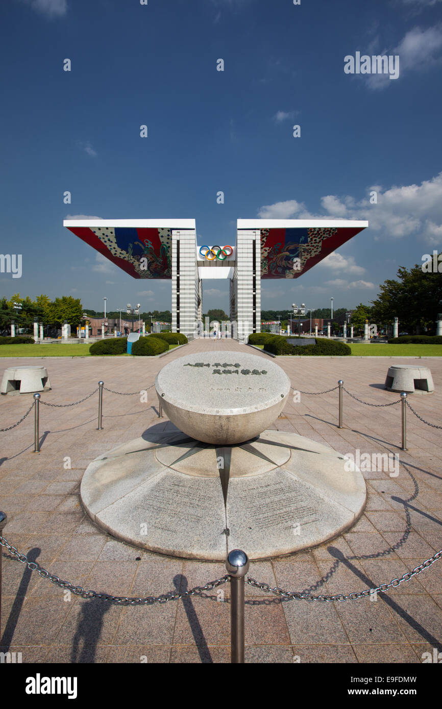 Memorial Welt Frieden Tor Seoul Olympic Park Stockfoto