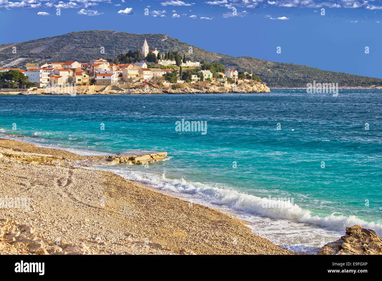 Stadt von Primosten Meer und Strand Stockfoto