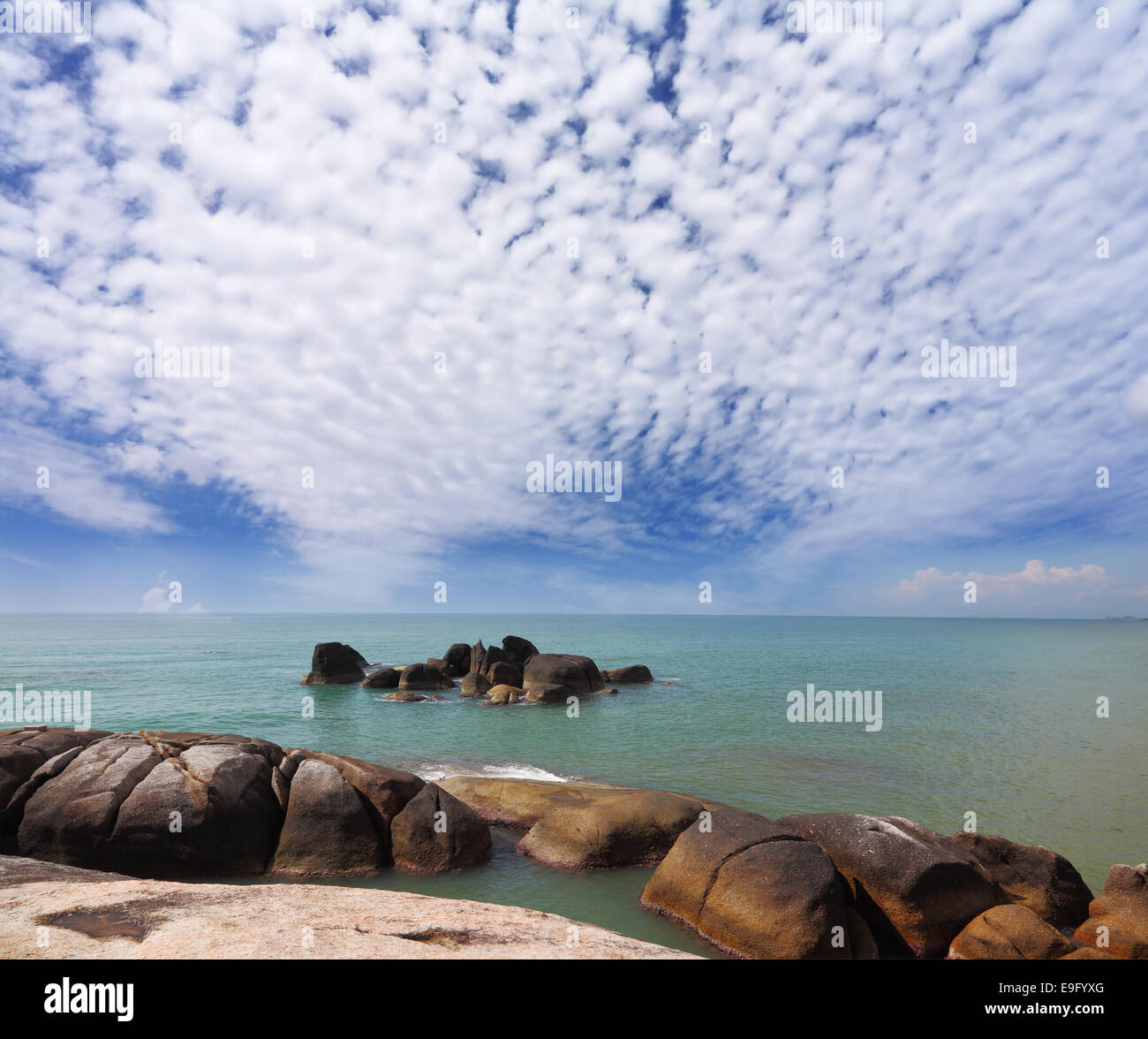 Wunderschön leuchtende Klippen Stockfoto