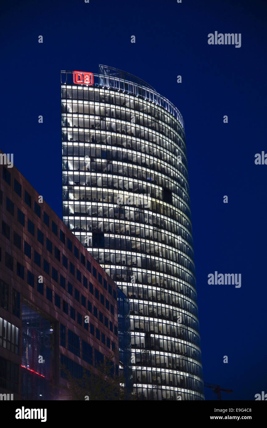 Bahn-Tower, Potsdamer Platz, Berlin, Deutschland Stockfoto