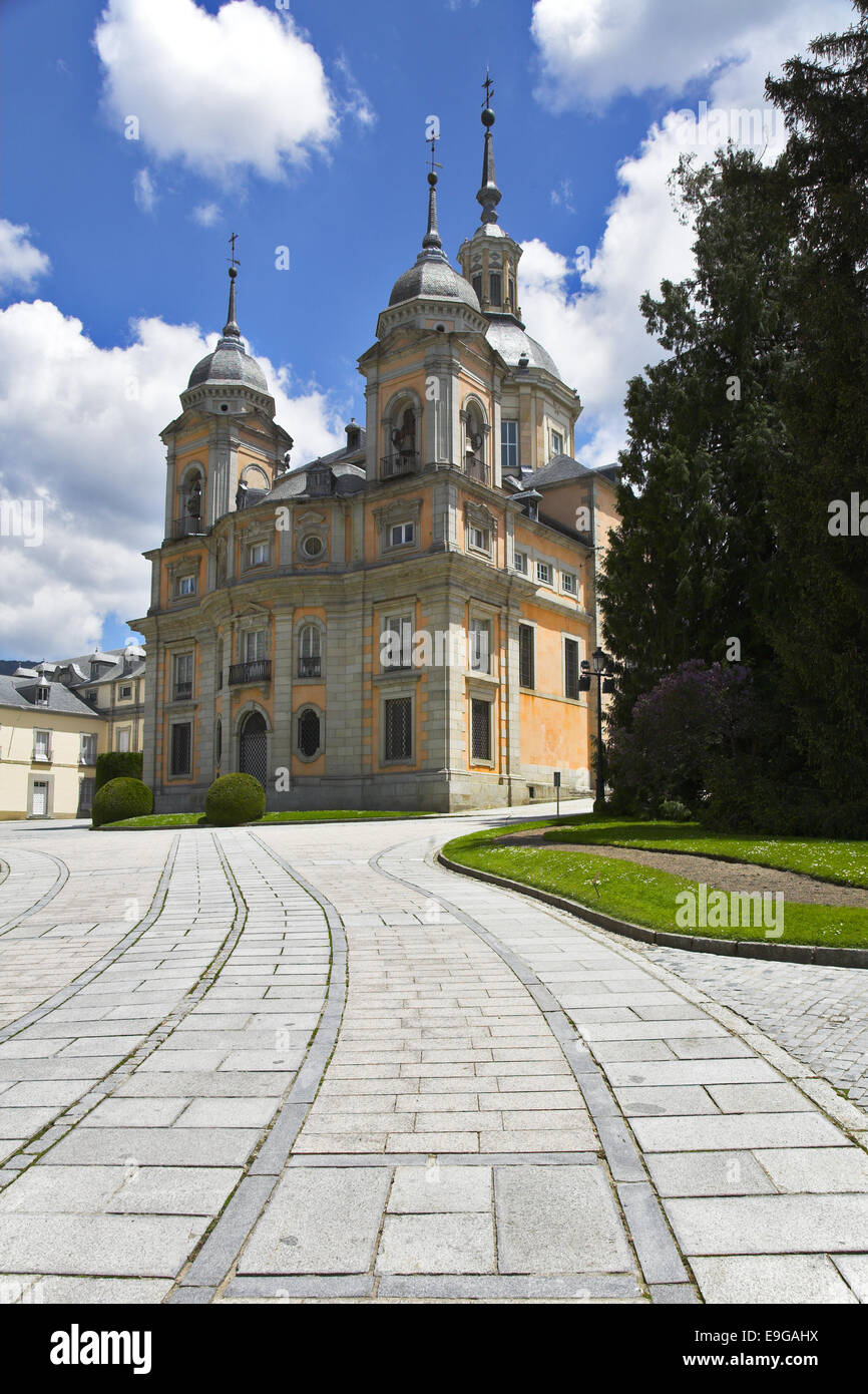 Herrlichen alten Park und Palast Stockfoto