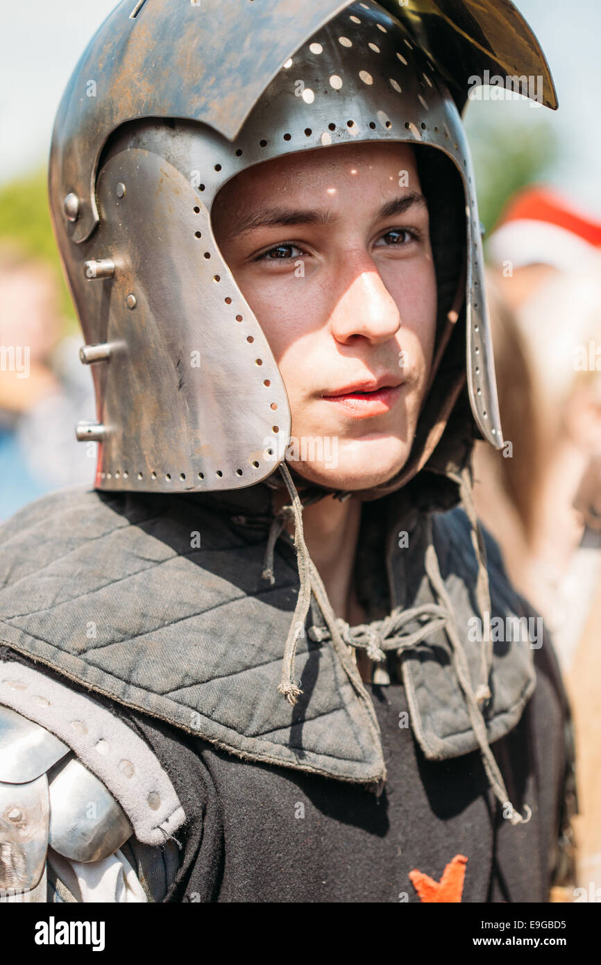 Krieger-Ritter Teilnehmer des Festivals der mittelalterlichen Kultur "Our Grunwald", Minsk Belarus Stockfoto
