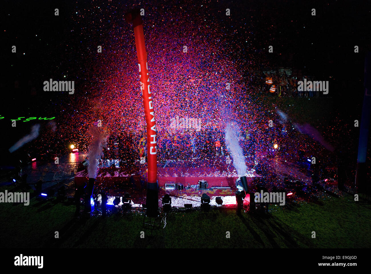 BARCELONA - 28 Mai: FC Barcelona Fußball-Nationalmannschaft feiert im Camp Nou-Stadion den Titel Consecuation der spanischen Liga. Stockfoto