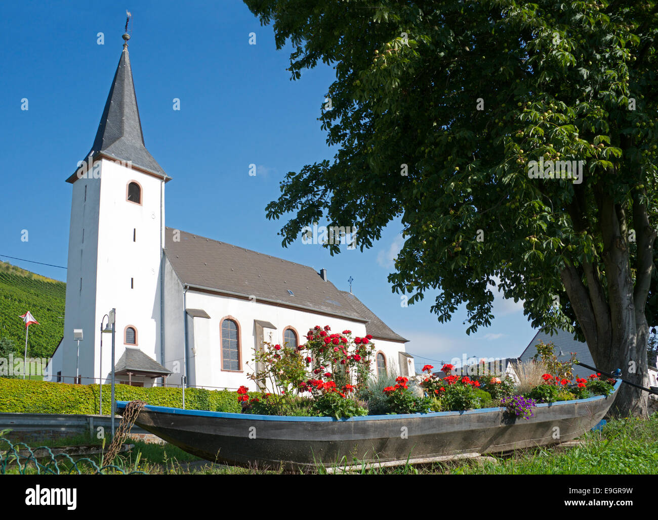Kesten Kirche Moseltal Deutschland Stockfoto