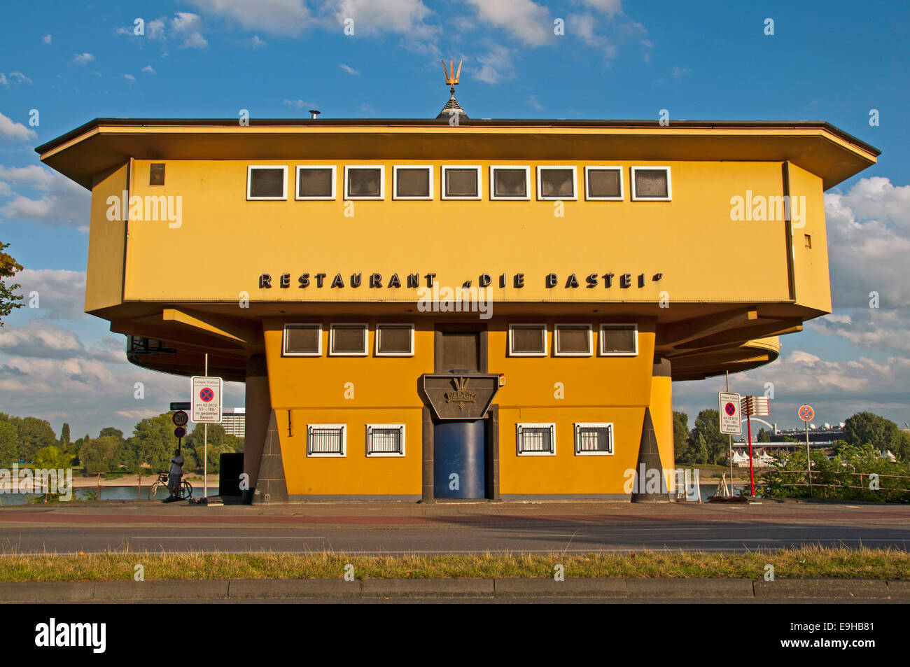 "Sterben Bastei" Restaurant an der Konrad-Adenauer-Ufer, Küste, Köln, Nordrhein-Westfalen, Deutschland Stockfoto