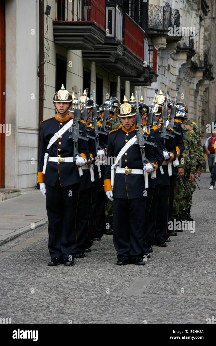 Kolumbianische Soldaten auf der Parade in Bogota, Kolumbien Stockfoto