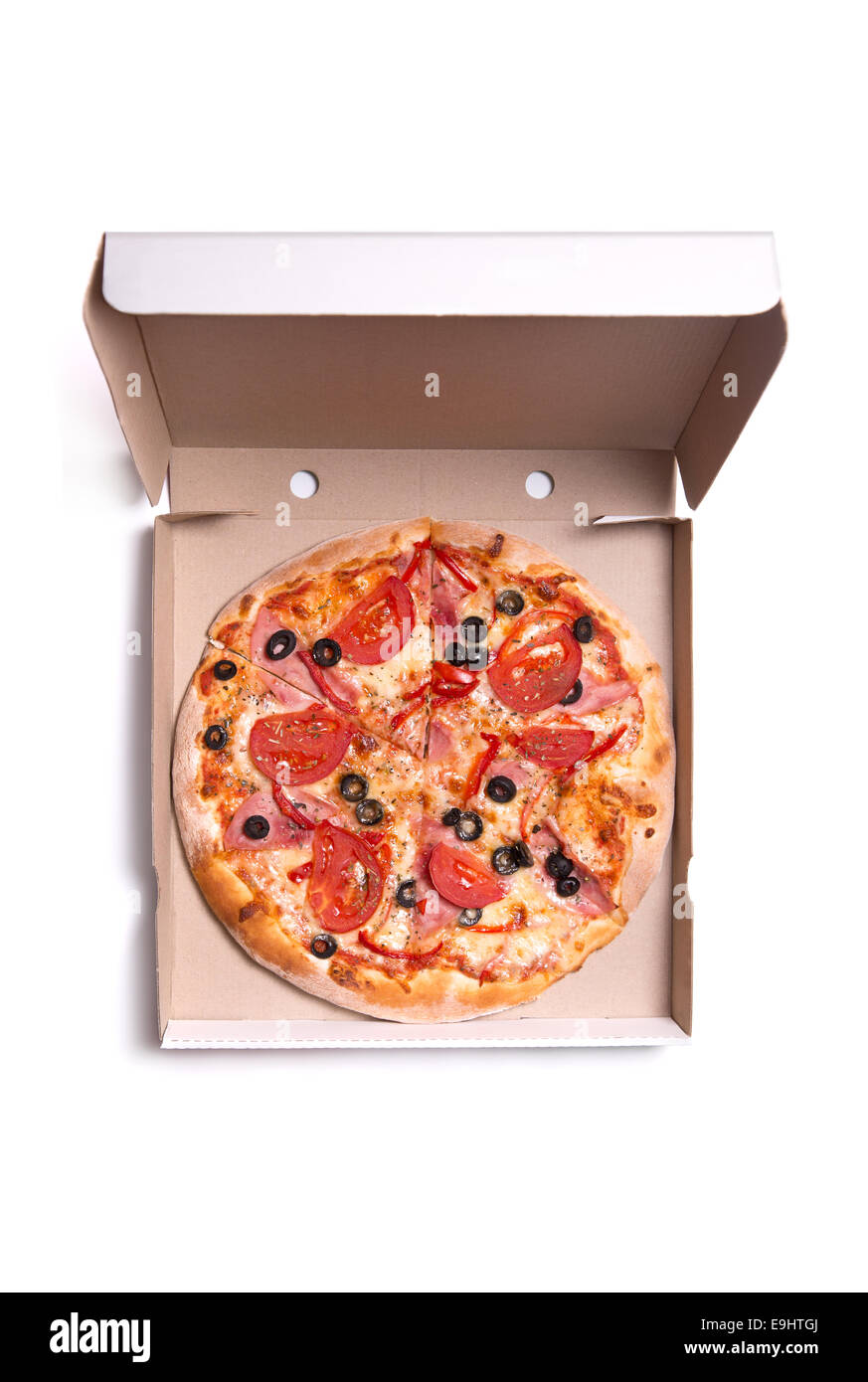 Leckere Pizza mit Schinken und Tomaten im Feld isoliert auf weißem Hintergrund Stockfoto