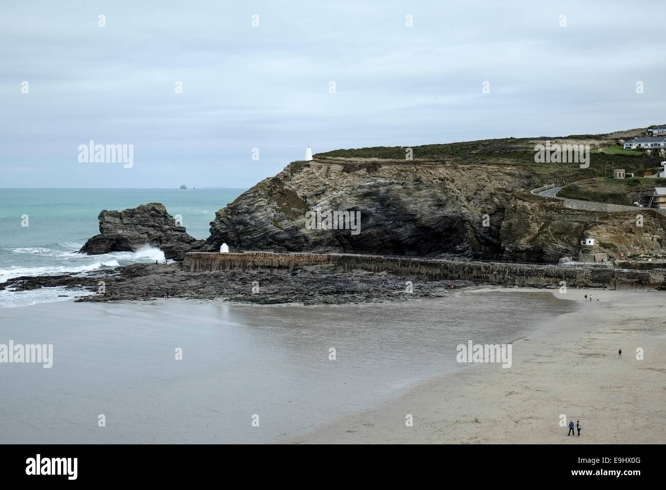 Einen Überblick über die Bucht auf Portreath Stockfoto