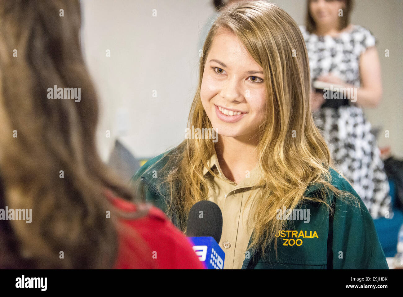 Sydney, Australien. 29. Oktober 2014. Australische geographische Gesellschaft junge Naturschützer des Jahres, Bindi Irwin spricht zu den Medien am 29. Oktober 2014 in Sydney, Australien-Credit: MediaServicesAP/Alamy Live News Stockfoto