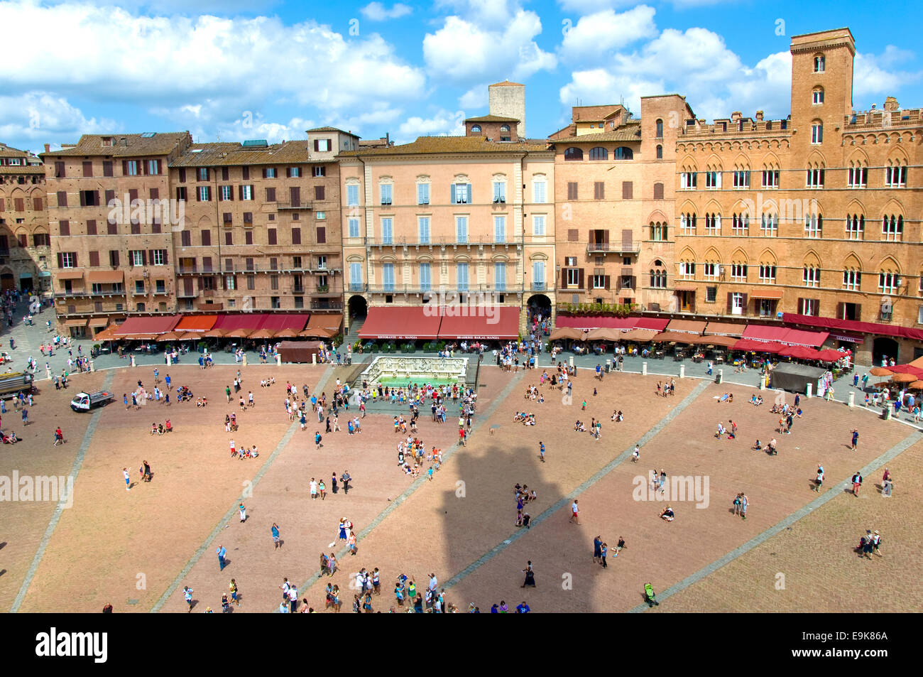 Piazza del Campo von Torre del Mangia, Siena, Toskana, Italien Stockfoto