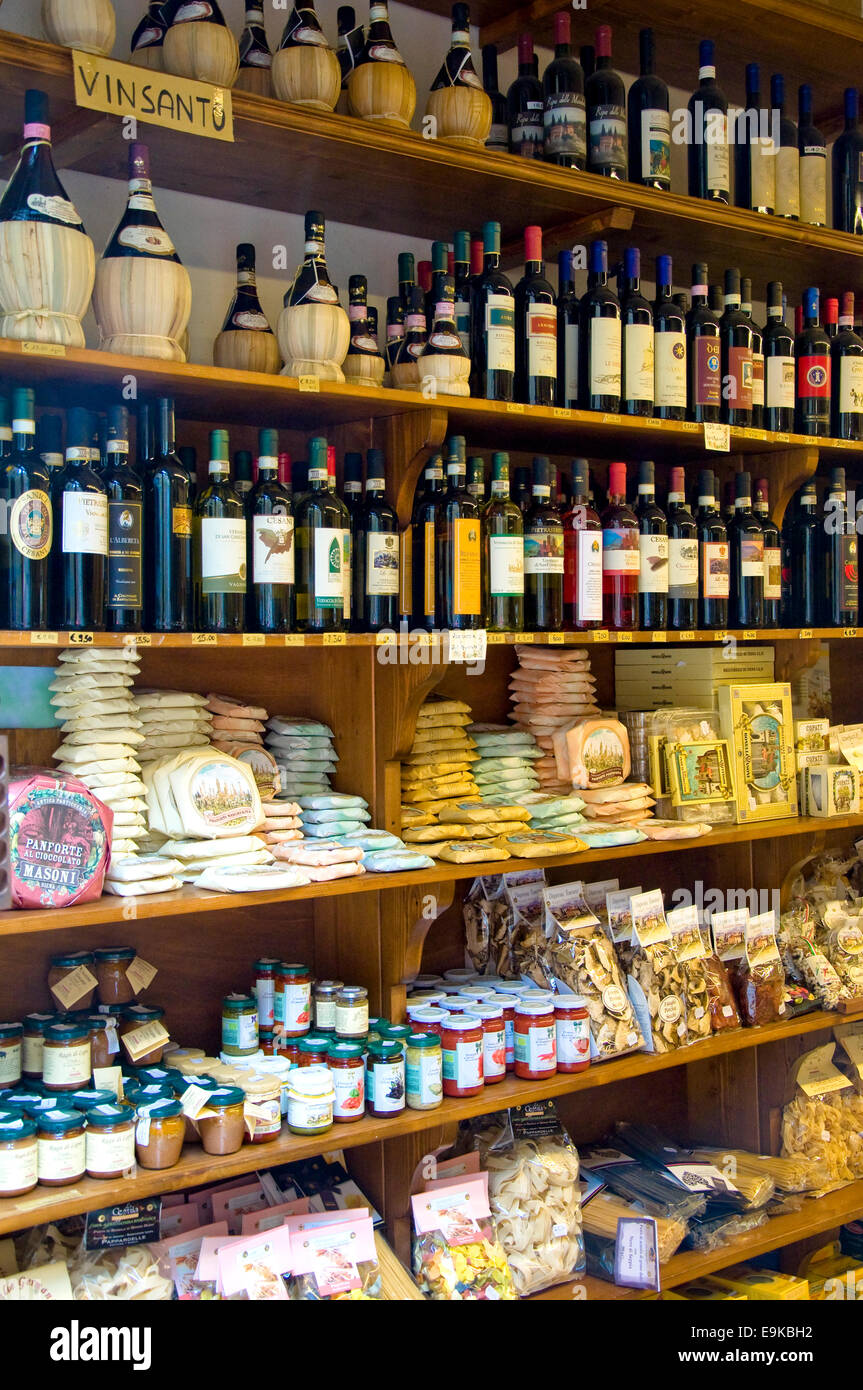 Gourmet-Lebensmittel-Shop, San Gimignano, Siena, Toskana, Italien  Stockfotografie - Alamy