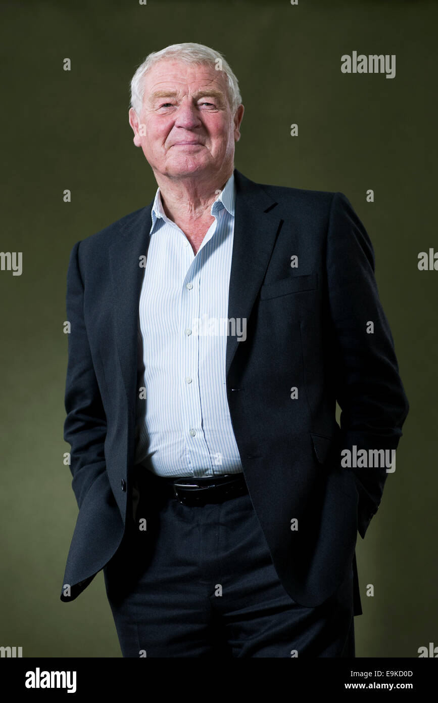 Britischer Politiker und Diplomat Baron Ashdown, normalerweise bekannt als Paddy Ashdown beim Edinburgh Book Festival. Stockfoto