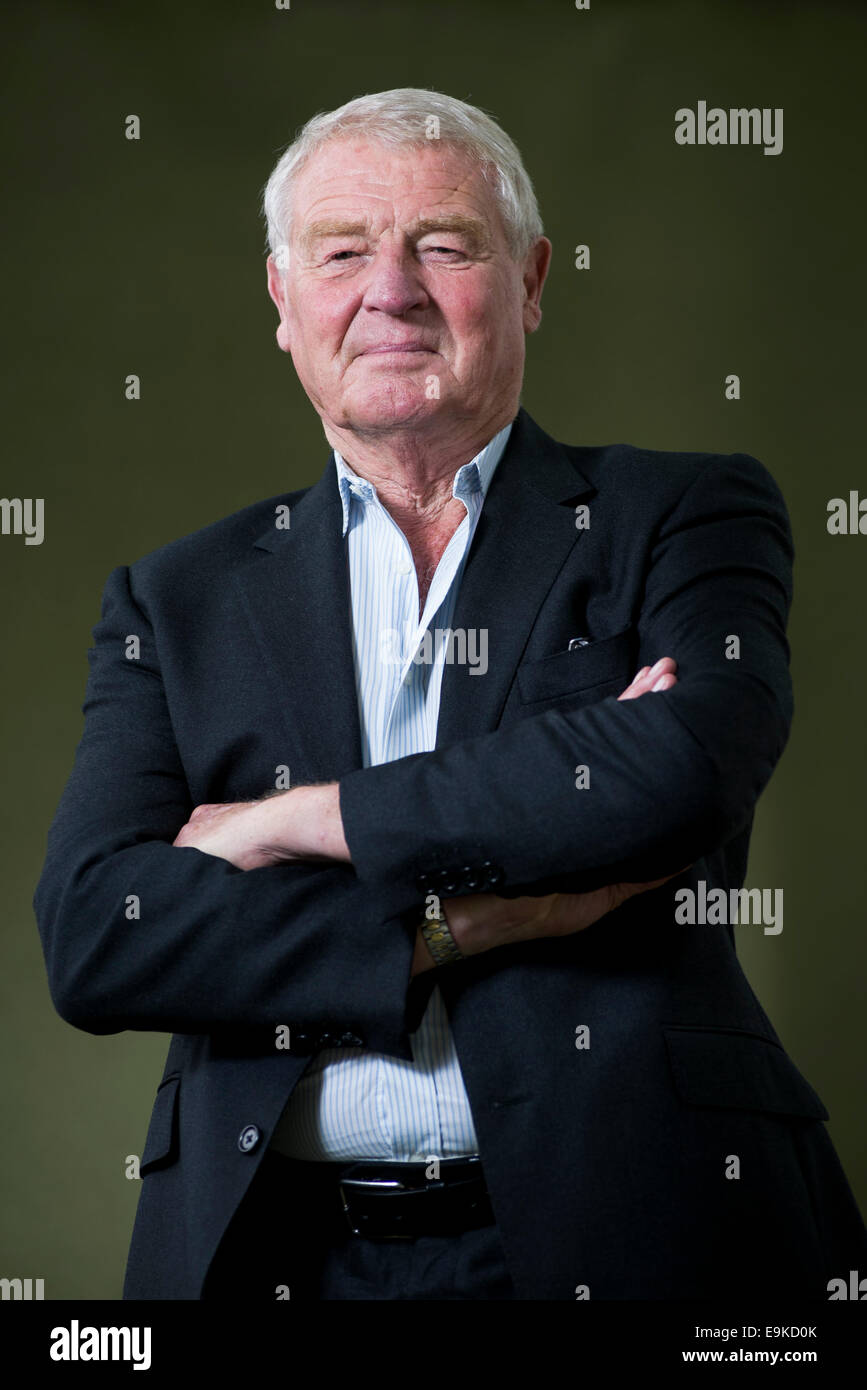 Britischer Politiker und Diplomat Baron Ashdown, normalerweise bekannt als Paddy Ashdown beim Edinburgh Book Festival. Stockfoto