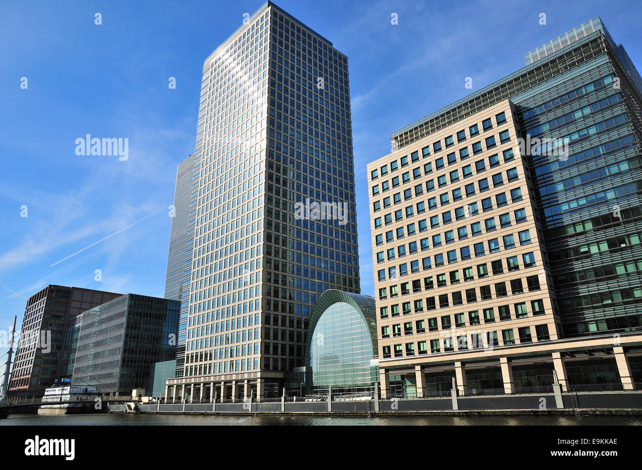 Gebäude in Canary Wharf auf der Isle of Dogs, London, Großbritannien Stockfoto