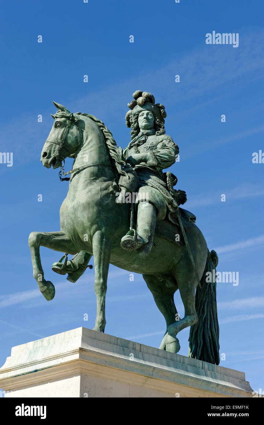 Reiterstatue von Louis XIV, König von Frankreich und Navarra, der Sonnenkönig, Schloss Versailles, UNESCO-Weltkulturerbe Stockfoto