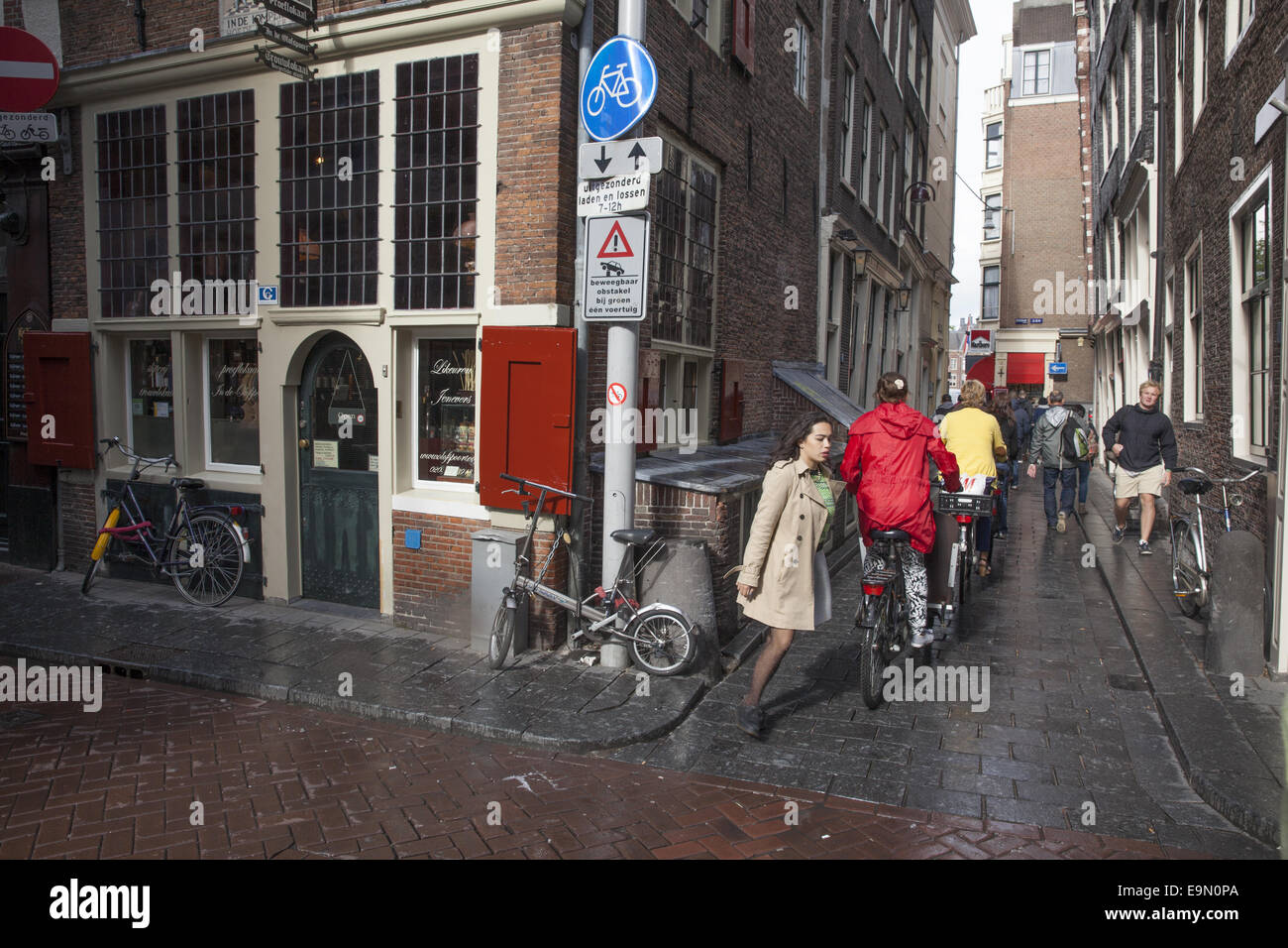 Amsterdam ist eine Stadt für die Jugend. Stockfoto