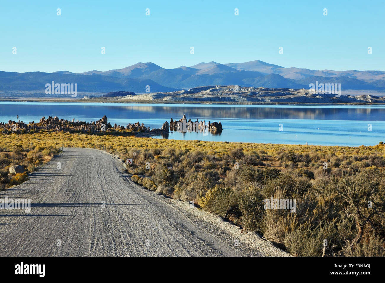 Der Weg zum Mono Lake Stockfoto