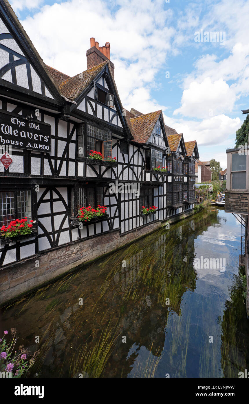 Das alte Weber-Haus, am Fluss Great Stour, Canterbury. Stockfoto