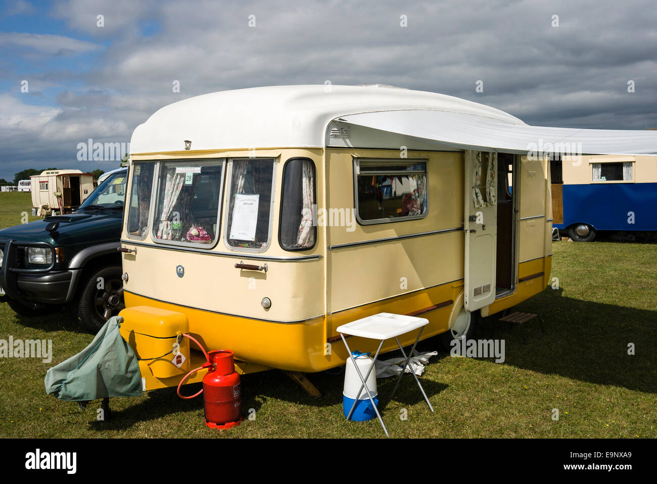 VIKING Fibreline Touring Caravan aus 1970er Jahren Stockfoto