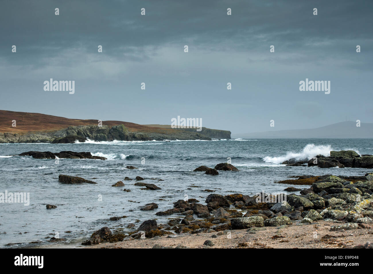 Blick über Bucht am Ostern Quarff, Mainland, ShetlandInseln
