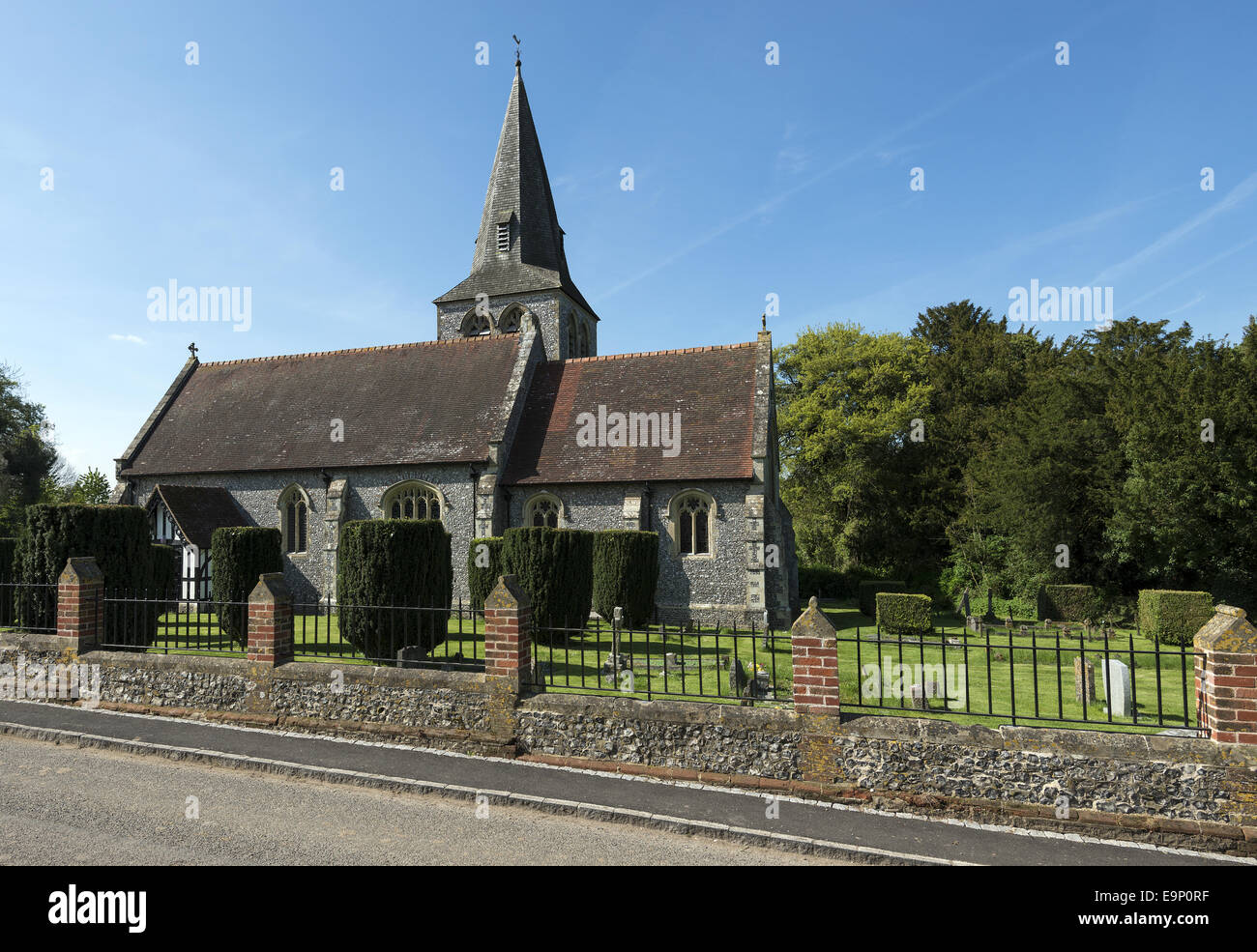 All Saints Church in dem Dorf von Osten Stratton, Hampshire, England, UK Stockfoto